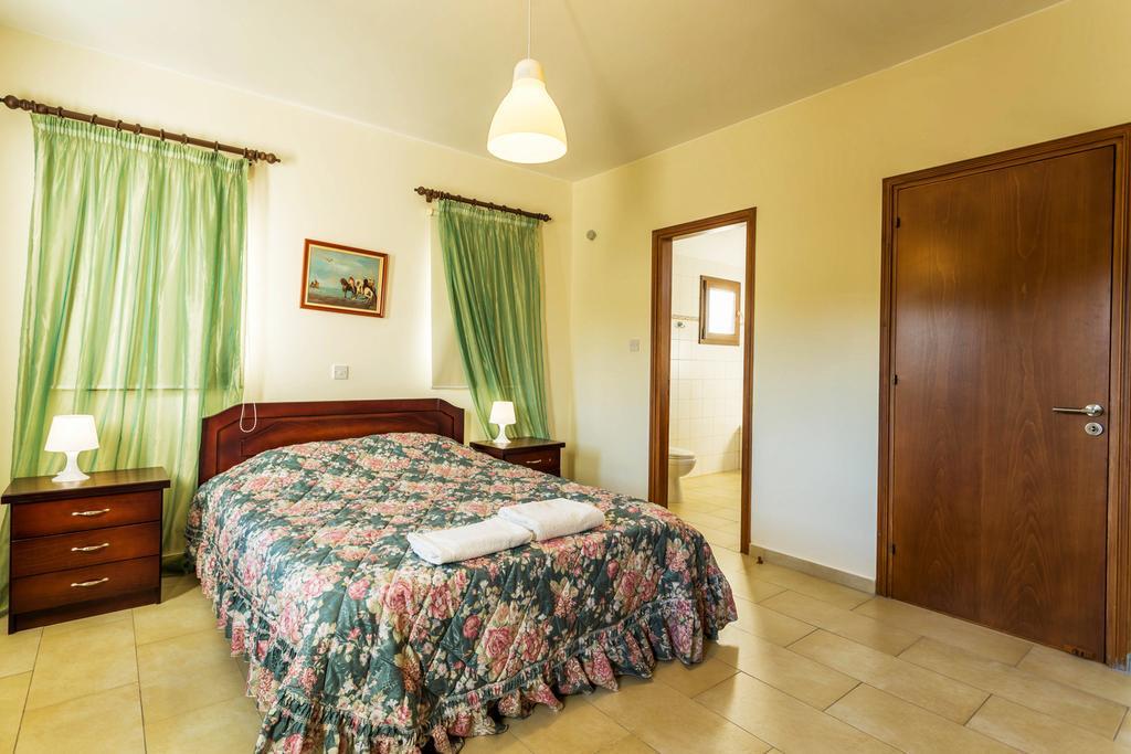 Villa Nikolina Dhrousha Kültér fotó