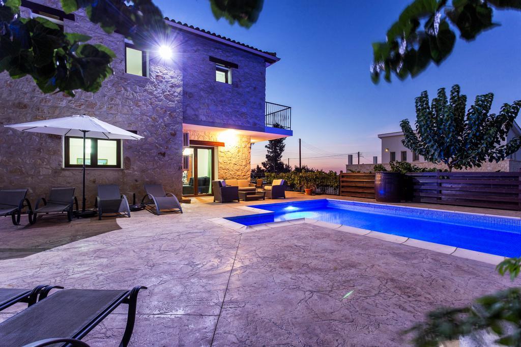 Villa Nikolina Dhrousha Kültér fotó