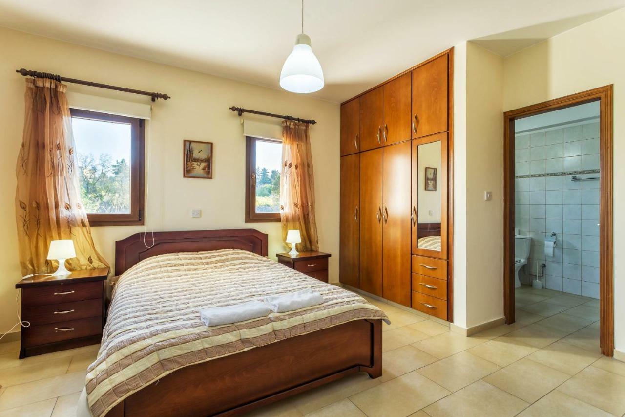Villa Nikolina Dhrousha Kültér fotó