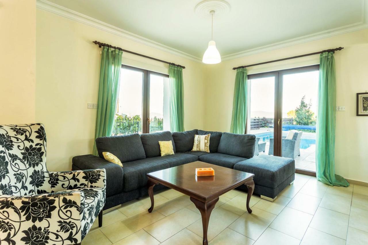 Villa Nikolina Dhrousha Kültér fotó